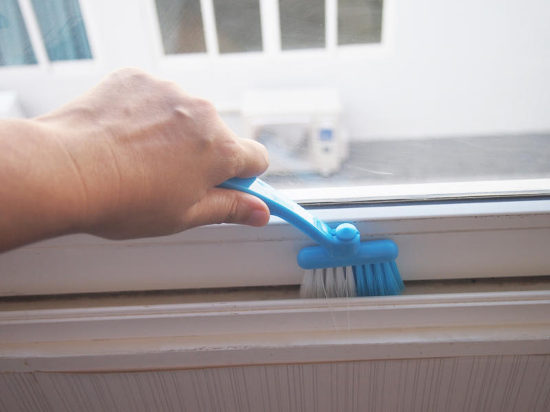 Window tracks Coffee maker, Above your kitchen cabinets, Kitchen sponge, Keyboards, Inside the refrigerator, Kitchen sink, Spice jars, Dishwasher, Wastebasket, Range hood interior, Window tracks, Blender gasket, Baseboards