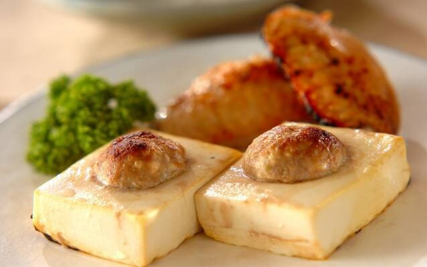 甘長唐辛子の肉詰め, 豆腐の肉詰めグリル焼き, 肉詰め巾着の炊き合わせ, レンコンの肉詰め