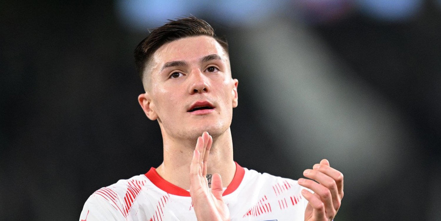 Latest transfer news headlines, Bayern consider Gittens hijack, Arsenal could give up on Sesko, Bayern refusing to give up Williams pursuit, Fenerbahce offer David contract, United table bid for Lunin, Arsenal to wait on Rodrygo, Al Hilal target AC Milan star, Burnley to sign new keeper, Pogba set for Monaco switch, Fulham to profit from Elliot transfer, Brighton target Flamengo full-back, United set Antony asking price, Three way fight for Sancho, Leicester enter manager market, Guehi set to leave Palace, Brighton eye Elliot, Bayern Munich target Martinelli, WSL transfer latest: City sign young phenom, United eye Liverpool star, Liverpool offer Nunez and Chiesa for Osimhen, Szczęsny to extend Barcelona stay, Man United prepare Real Madrid deal, De Bruyne to play a role in Grealish move, Newcastle intensify Elanga interest, Bournemouth hold out for Zabarnyi, Courtois: I want to retire at Real Madrid, Deco speaks on Barcelona transfer to-do list, Arsenal target Brentford star, Liverpool deal 'here we go', Fulham midfielder chooses Everton, Chelsea end interest in Spanish talent, Arsenal striker search hits the rocks, Williams wants to join Barcelona, 'Exploratory talks' over Chelsea striker, Arsenal ready to accelerate Rodrygo move, Guardiola wants to cut Man City squad, Spurs join race for Garnacho, No Chelsea plans over Maignan deal, Arsenal 'agree' first summer deal, Liverpool close in on Guehi deal, Chelsea have new defender target, Arsenal target shock move for PSG star, Fenerbahce table Duran offer, Guehi prepared to see out Palace deal, Chelsea will not renew Maignan interest, Rashford: I'd love to play with Yamal, Atletico chase Digne, PSV offered Ferguson, Sunderland pursue Vanat, City open to Gundogan departure, Quansah to Leverkusen 'done', Fulham eye Palhinha return, Saudi interest rivals Monaco for Pogba, Zubimendi visits London Colney, Carnesecchi a Man Utd target if Onana leaves, Isak an 'unrealistic' target for Liverpool, Juve interested in Sancho, Holmgaard to leave Everton, Real interested, Onana wants to stay at Man United, Palhinha pondering Premier League return, Italian interest in Jackson, Liverpool eye shock Osimhen swap, Wirtz: First conversation with Slot had impact, Semenyo valuation puts off suitors, Antony pushing for summer exit, Andrews in line for Brentford job, Martinez eyes up Man United move, Atletico turn away from Robertson, Galatasaray keen on Gundogan, Arsenal linked with Premier League midfielder, Man United face goalkeeper decision, Nuno handed new Forest contract, Guehi move to Liverpool in doubt, Maresca wants Diomande at Chelsea, Arsenal push on with Hato talks, Chelsea plot Pedro hijack, Arsenal new midfield target, Emi Martinez latest, London City sign Lyon star, PSG submit fresh offer for Zabarnyi, Chelsea told to steer clear of Garnacho, Manchester United plot Ekitike plan, Kudus rumours set to rumble on, Walker-Peters eyed for Spurs return, Liverpool reach Kerkez agreement, Napoli keen on Nunez, Rashford could be set for another loan, Wirtz completes medical!, Update on Liverpool interest in Isak, Four Man United players to be left out of tour, Maresca responds to Madueke rumours, Arsenal sent Zaire-Emery message, Zubimendi arrives in London, Man United make Martinez approach, Kerkez to Liverpool a 'done deal', Quansah to complete Leverkusen move, Chelsea plot Pedro hijack, Kehl reveals Gittens 'conversations', Tottenham make Kudus approach, Gyokeres makes transfer decision