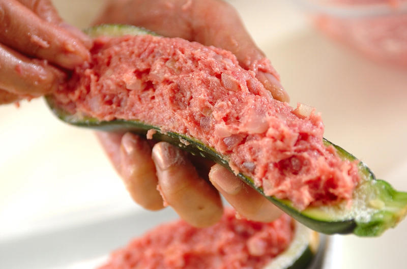 甘長唐辛子の肉詰め, 豆腐の肉詰めグリル焼き, 肉詰め巾着の炊き合わせ, レンコンの肉詰め