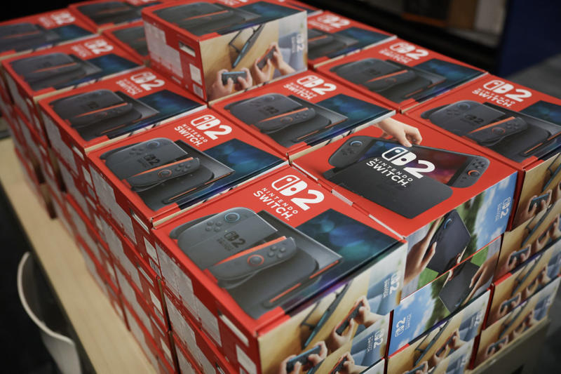 Nintendo Switch 2: strange release in Juni, Released as the successor to the Switch, Accelerating high-price resale of home video game consoles, Two versions available: Japan-only and multilingual, A system to prevent high-priced resale overseas, Applying for the reservation lottery was difficult, Reselling on black-market apps, Measures against resales while also linking with black-market apps, Some sites even prohibit the listing of the Switch 2 itself