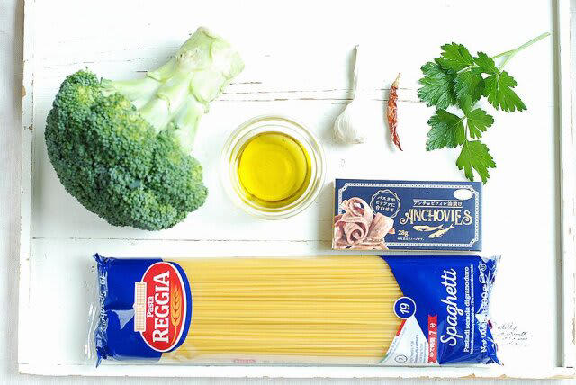 栄養満点！ブロッコリーの魅力, ブロッコリーのくたくたパスタのレシピ, ブロッコリーのくたくたパスタの材料（2人分）, ブロッコリーのくたくたパスタの作り方, アンチョビとは？