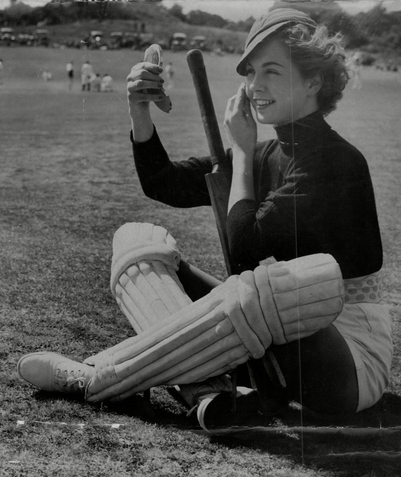 Sporty but feminine Beachside modesty, Two-piece style, Bridal couture, Seams in her stockings, "Circle" skirts, Early 1950s hair, Beauty queens, Poodle hair, A new wave, The bouffant, Invaluable saris, Tiny waist, a peplum and a fur collar, American royalty in a tiara, Airport glamour, Itty, bitty uniforms, Pedal pushers pushing limits, "Street" style, Dressing for errands, Formfitting dresses, Grace Kelly's equestrian glamour, Affordable fur "stole" hearts, Pretty as a princess, Elizabeth Taylor's lingerie chic, Sporty but feminine, A match made in glamour heaven, A regal tone
