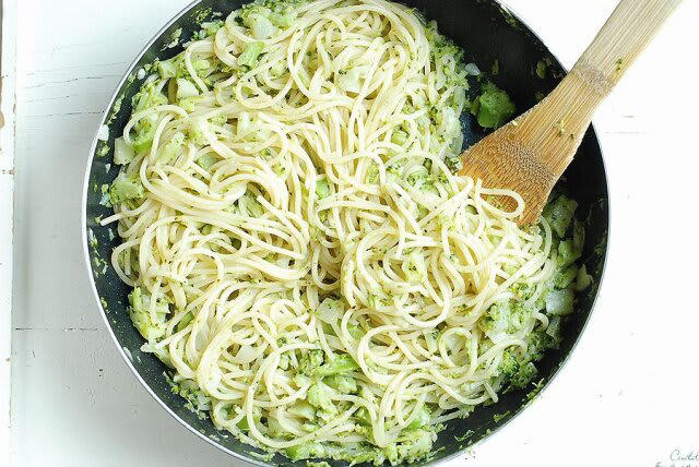 栄養満点！ブロッコリーの魅力, ブロッコリーのくたくたパスタのレシピ, ブロッコリーのくたくたパスタの材料（2人分）, ブロッコリーのくたくたパスタの作り方, アンチョビとは？