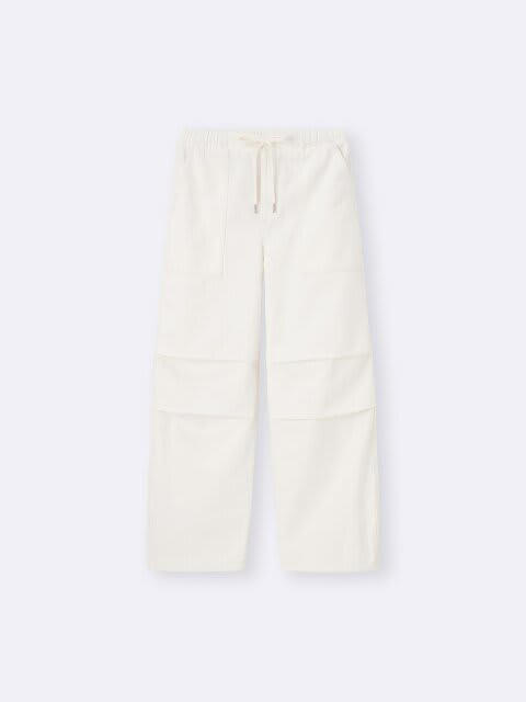 主役級に可愛い♡2トーンバレルレッグジーンズ, 脚長効果も抜群◎デニムタックトラウザー, シルエットを自在にアレンジ♪ライトデニムプルオンパンツ, ベルト付きでメリハリをON！ライトデニムベルテッドワイドパンツ, 足元をすっきり見せる◎デニムキャロットパンツ