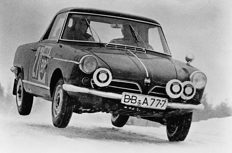 12. NSU Spider: 497cc 1. Fiat 600: 633cc, 2. Renault 3: 603cc, 3. Citroën Ami 6: 602cc, 4. Citroën LN: 602cc, 5. Citroën Méhari: 602cc, 6. smart: 599cc, 7. Fiat 126: 594cc, 8. DKW F1: 584cc, 9. BMW 600: 582cc, 10. Fiat 500 Topolino: 569cc, 11. Suzuki SC100: 539cc, 12. NSU Spider: 497cc, 13. Steyr-Puch 500: 493cc, 14. Morgan Runabout: 482cc, 15. Fiat Nuova 500: 479cc, 16. Citroën Dyane: 425cc, 17. Vespa 400: 393cc, 18. Citroën 2CV: 375cc, 19. Suzulight: 359cc, 20. Honda T360: 356cc, 21. Mazda R360: 356cc, 22. Subaru 360: 356cc, 23. Suzuki Fronte: 356cc, 24. Honda N360: 354cc, 25. Lloyd 350: 347cc, 26. Berkeley Sports: 322cc, 27. Lloyd 300: 293cc, 28. Renault Voiturette: 273cc, 29. Lloyd 250: 250cc, 30. Goggomobil: 245cc, 31. Isetta: 236cc, 32. Fuldamobil: 191cc, 33. Heinkel Kabine: 174cc, 34. Messerschmitt KR175: 173cc, 35. Invacar: 147cc, 36. Bond Minicar: 122cc, 37. Peel P50: 49cc, 38. Brütsch Mopetta: 48cc