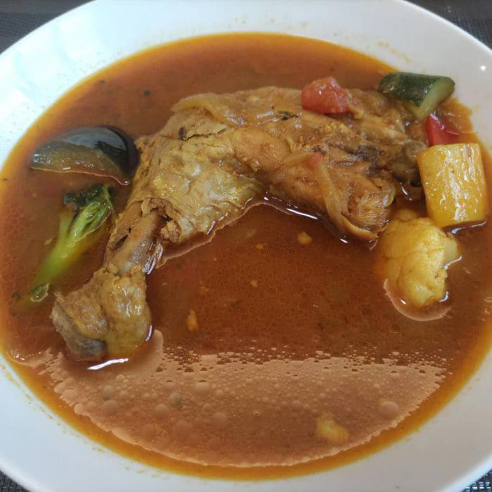 実はカレー激戦区？　ウーバーで見つけた衝撃の自販機 , お客様の要望に応えようと始めたら、想像以上の売り上げが… , カレー評論家がお忍びで来店、行列のできる有名店に , スリランカを旅した筆者がハマった「あの商品」も… 