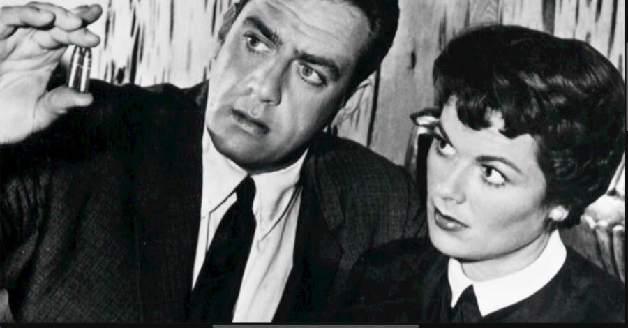 Harrison Ford, Bill Murray, John Belushi, Jim Belushi, Richard Pryor, Patricia Arquette, Aidan Quinn, Melissa McCarthy, Joan Cusack, John Cusack, Nick Offerman, John C. Reilly, Anthony Tyler Quinn, Robin Williams, Harold Ramis, Andre Braugher , Susan Saint James, Barbara Hale, Gary Cole , Betty White , Jane Lynch 