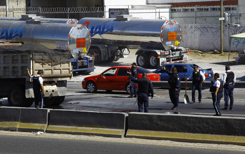 Largest black market in the world Crime networks, Largest black market in the world, Revenue source for cartels, Authorities attempting to control the issue, Exporting drugs, Illegal consumption points, Source of theft, Nuevo León and Zacatecas, Texas as a source, Revenue source, Sea transportation, Industrial lubricants, Cosmic Glory, At least 11 other ships