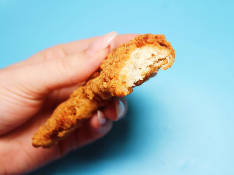The chicken tenders, overall, tasted dry, even when paired with sauce. The chicken tenders were large and perfectly fried., The chicken tenders were crispy on the outside., However, there wasn't an abundance of chicken meat inside., Smashburger's chicken tenders were just slightly too fried for my liking., The chicken tenders, overall, tasted dry, even when paired with sauce., Next up were the crispy chicken tenders from Sonic Drive-In., The chicken tenders were evenly fried but on the thinner side., My ninth favorite chicken tenders came from Popeyes., The chicken tenders from Popeyes were crispy, flaky, and crunchy., The meat inside was flaky and moist as well., I thought the chicken tenders from Bojangles were flavorful and super crispy., I thought the chicken tenders were a good size., McDonald's just launched its new McCrispy Strips., The breading was relatively thin, but very crispy., The chicken strips packed a lot of flavor., Chick-fil-A's chicken tenders were perfectly crispy and juicy., The chicken tenders were nicely fried but still juicy on the inside., Wingstop's chicken tenders came in third place., The chicken tenders were large and well-breaded., These tenders were filled with real chicken., My second favorite chicken tenders came from Zaxby's., The chicken tenders were super crispy.