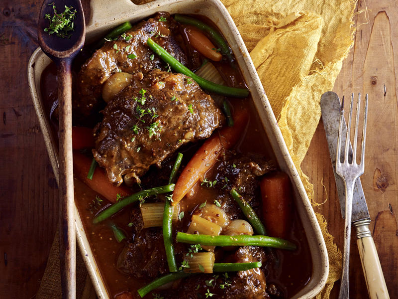 The best cuts for slow cooker beef recipes, You’ll need these…, Tips for slow cooking success, Slow cooker biryani , Slow cooker beef ragu , Slow cooker beef soup with chickpea & chorizo , Slow cooker massaman beef curry , Slow-cooker beef stroganoff , Slow cooker beef ramen with shiitake mushrooms , Slow-cooker beef cheeks in pedro ximénez , Beef and mushroom pies , Slow-cooker beer and thyme beef cheeks , Slow cooker five ingredient cottage pie , Beer and thyme beef cheeks , Slow-cooked Mexican beef chilli mole , Beef and vegetable soup , Coconut curried beef , Lasagne-style crock-pot , Beef casserole with cheesy herb dumplings , Coriander beef curry , Tuscan beef stew , What to serve with your slow cooker beef, More slow cooker inspiration, Even more slow cooker dinners