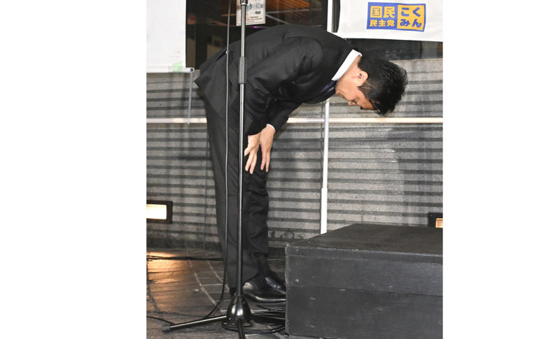 ■女性の支持率が急激に低下, ■山尾氏の公認決定前から大炎上, ■「プラチナチケット」と歓迎されたが…, ■出馬辞退の理由も聞かれなかった, ■「政権与党に入るには危機管理が不十分」