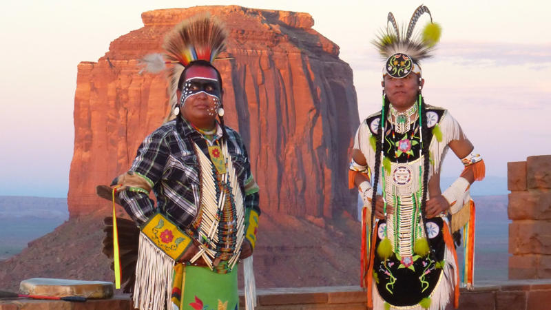 1. Navajo (Diné), 2. Chickasaw, 3. Sioux (Lakota, Dakota, Nakota), 4. Iroquois (Haudenosaunee Confederacy), 5. Apache, 6. Pueblo, 7. Shoshone, 8. Choctaw, 9. Cherokee, 10. Seminole, 11. Blackfeet (Blackfoot), 12. Nez Perce, 13. Hopi, 14. Cree, 15. Wampanoag, 16. Lenape (Delaware), 17. Comanche, 18. Osage, 19. Mohican, 20. Yurok
