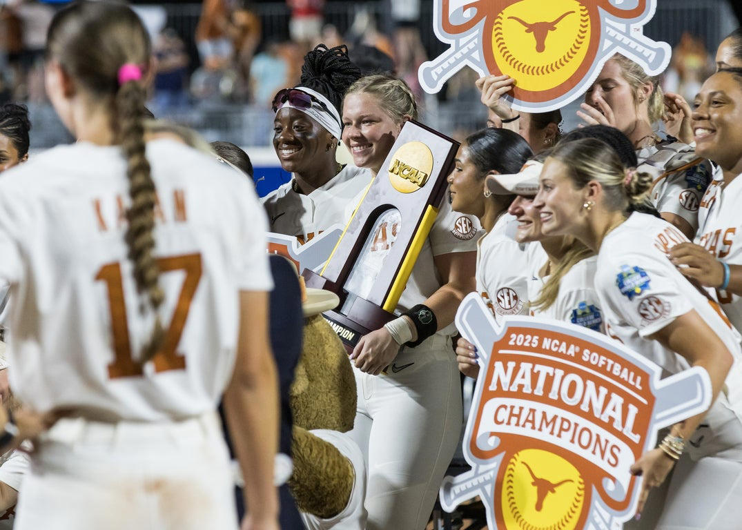 Texas tops Texas Tech for first Women's College World Series title: See photos