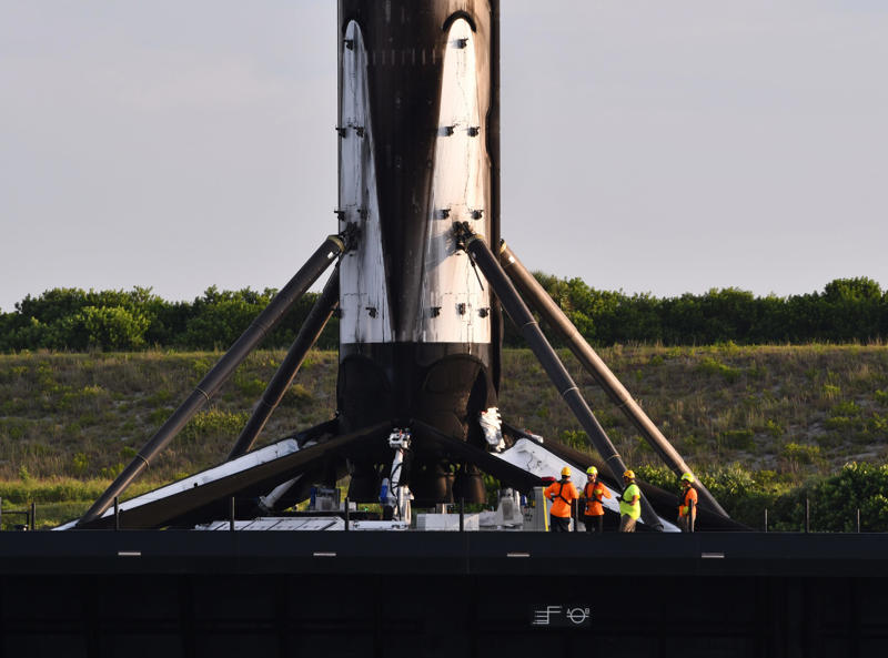 SpaceX confirms deployment of SXM-10 in orbit, SpaceX Falcon 9 booster lands on drone ship, Liftoff!, SpaceX Falcon 9 launch coming up, SpaceX SiriusXM launch webcast begins, SpaceX booster to land on drone ship, SpaceX Falcon 9 fueling is now underway, SpaceX launched SiriusXM SXM-9 back in December, SpaceX pushes back launch again, to 12:54 a.m., SiriusXM satellite arrived at Cape Canaveral last month, SpaceX launch delay #4: New time is 12:39 a.m., Radar shows clouds dissipating over Cape Canaveral, SpaceX announces third launch delay, to 12:24 a.m., SpaceX pushes back launch again, to 11:39 p.m., SpaceX launch prep underway in Brevard, SpaceX pushes back launch to 11:24 p.m., SpaceX SiriusXM launch to be 48th of year from Space Coast, Rain, storms enveloping Cape Canaveral, Cape Canaveral lightning warnings terminated, Lightning warnings in effect at Cape Canaveral