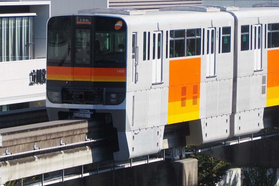 都市構造を動かす800m, 災害拠点直結で高まる輸送信頼性, モノレール延伸を織り込む道路整備, 制度的整備がもたらす持続的効果
