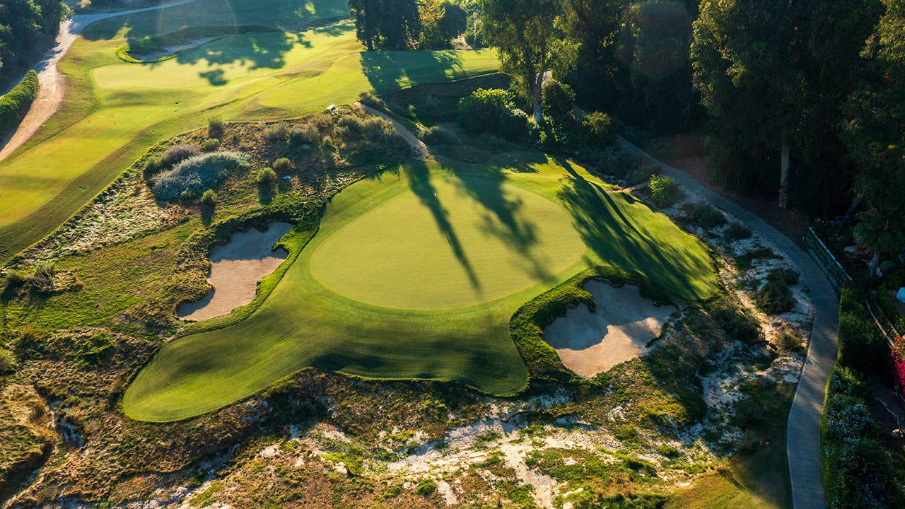 Alabama's best private golf courses, Arizona's best private golf courses, Arkansas' best private golf courses, California's best private golf courses, Colorado's best private golf courses, Connecticut's best private golf courses, Delaware's best private golf courses, Florida's best private golf courses, Georgia's best private golf courses, Hawaii's best private golf courses, Idaho's best private golf courses, Illinois's best private golf courses, Indiana's best private golf courses, Iowa's best private golf courses, Kansas's best private golf courses, Kentucky's best private golf courses, Louisiana's best private golf courses, Maine's best private golf courses, Maryland's best private golf courses, Massachusetts' best private golf courses, Michigan's best private golf courses, Minnesota's best private golf courses, Mississippi's best private golf courses, Missouri's best private golf courses, Montana's best private golf courses, Nebraska's best private golf courses, Nevada's best private golf courses, New Hampshire's best private golf courses, New Jersey's best private golf courses, New Mexico's best private golf courses, New York's best private golf courses, North Carolina's best private golf courses, North Dakota's best private golf courses, Ohio's best private golf courses, Oklahoma's best private golf courses, Oregon's best private golf courses, Pennsylvania's best private golf courses, Rhode Island's best private golf courses, South Carolina's best private golf courses, South Dakota's best private golf courses, Tennessee's best private golf courses, Texas' best private golf courses, Utah's best private golf courses, Vermont's best private golf courses, Virginia's best private golf courses, Washington's best private golf courses, West Virginia's best private golf courses, Wisconsin's best private golf courses, Wyoming's best private golf courses