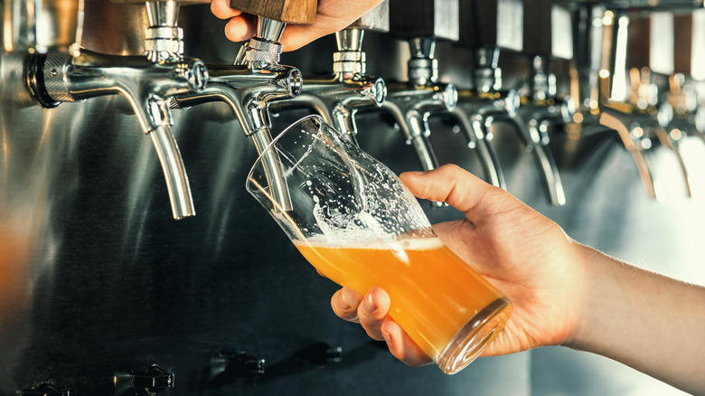 If Your Glasses Aren't Clean, Fix The Issue As Soon As Possible, Check Your Dispense System Pressure, Hold The Glass Correctly, Open The Tap Fully, Don't Move The Glass While Pouring, Keep The Tap Nozzle Out Of The Beer, Attain The Perfect Head, Serve The Beer As Soon As Possible