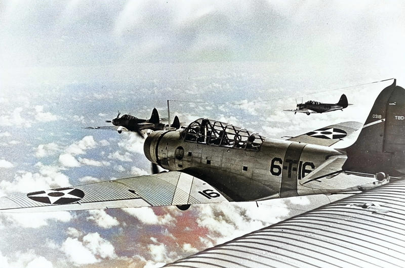 10: Blackburn Botha, 9: Breda Ba. 88 Lince (‘Lynx’), 8: Napalm bats, 7: Douglas TBD Devastator, 6: Boeing YB-40 Gunslinger, 5: Fairey Battle, 4: Blackburn Roc, 3: Saunders-Roe A.36 Lerwick, 2: Heinkel He 177 Greif, 1: Messerschmitt Me 163 Komet