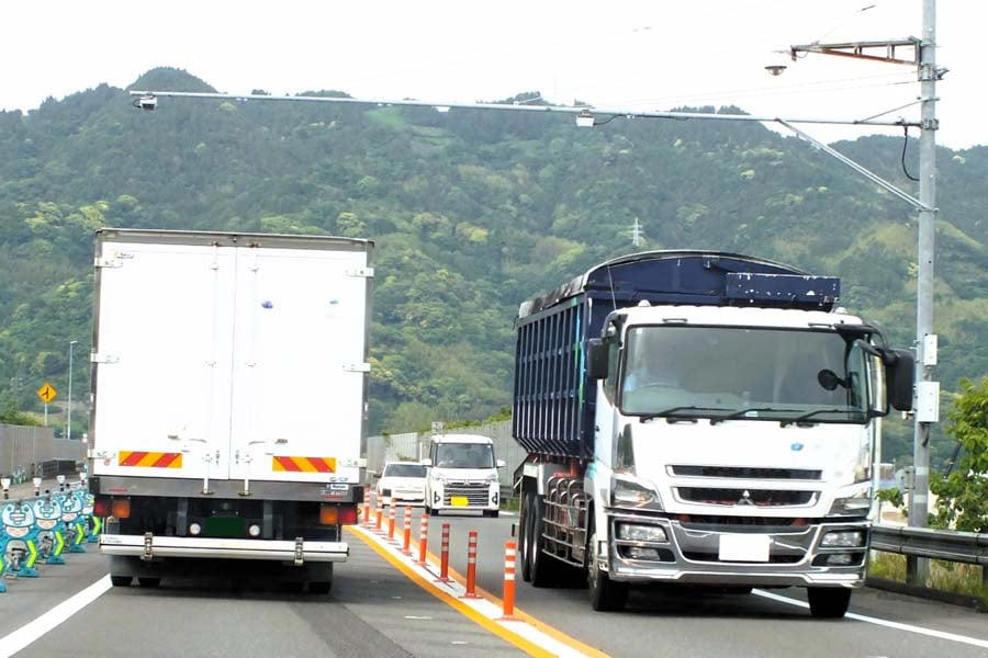 国目標に届かぬ現場実態, 輸送力25%創出の幻影, 荷待ち時間が減らない理由, 荷役時間が減らない理由, 過積載罰則の不均衡構造