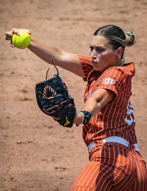 Amazing photos of Teagan Kavan and the champion Texas Longhorns softball team