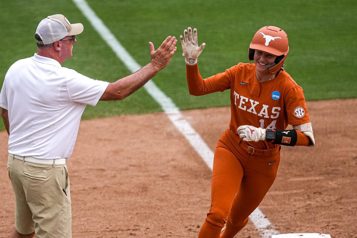 Amazing photos of Teagan Kavan and the champion Texas Longhorns softball team