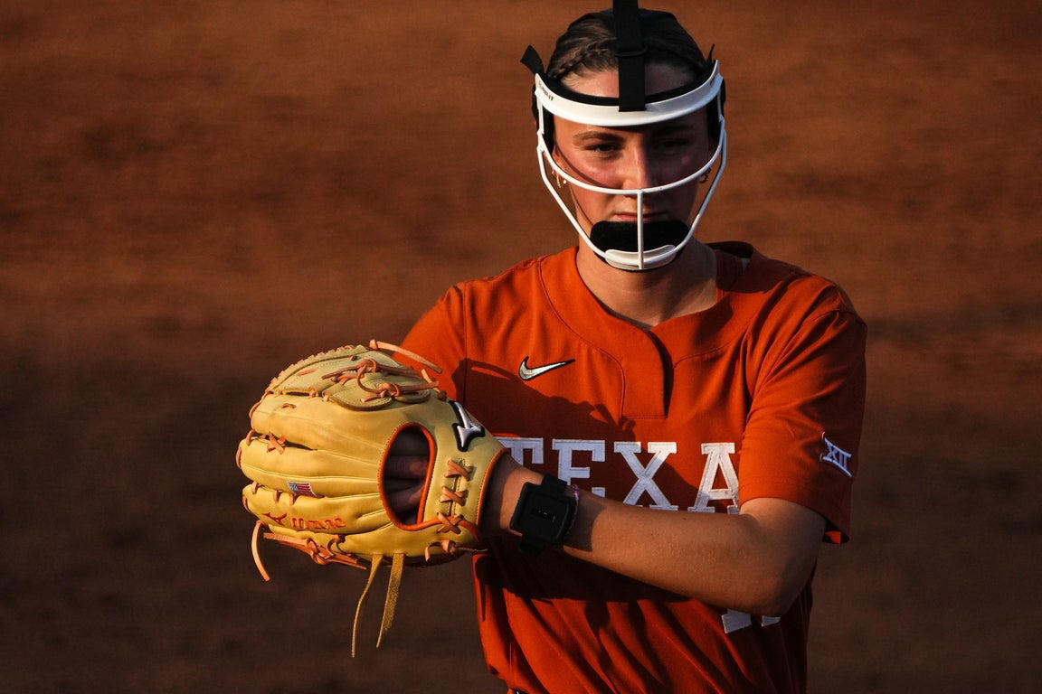 Amazing photos of Teagan Kavan and the champion Texas Longhorns softball team