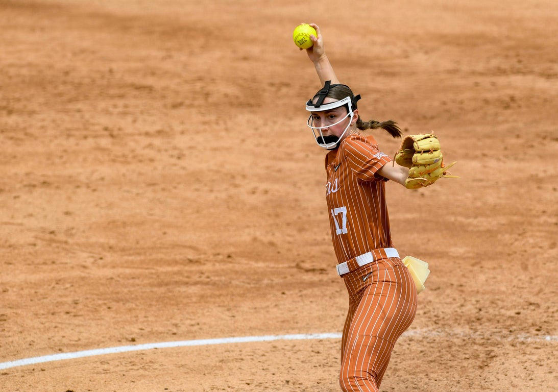 Amazing photos of Teagan Kavan and the champion Texas Longhorns softball team