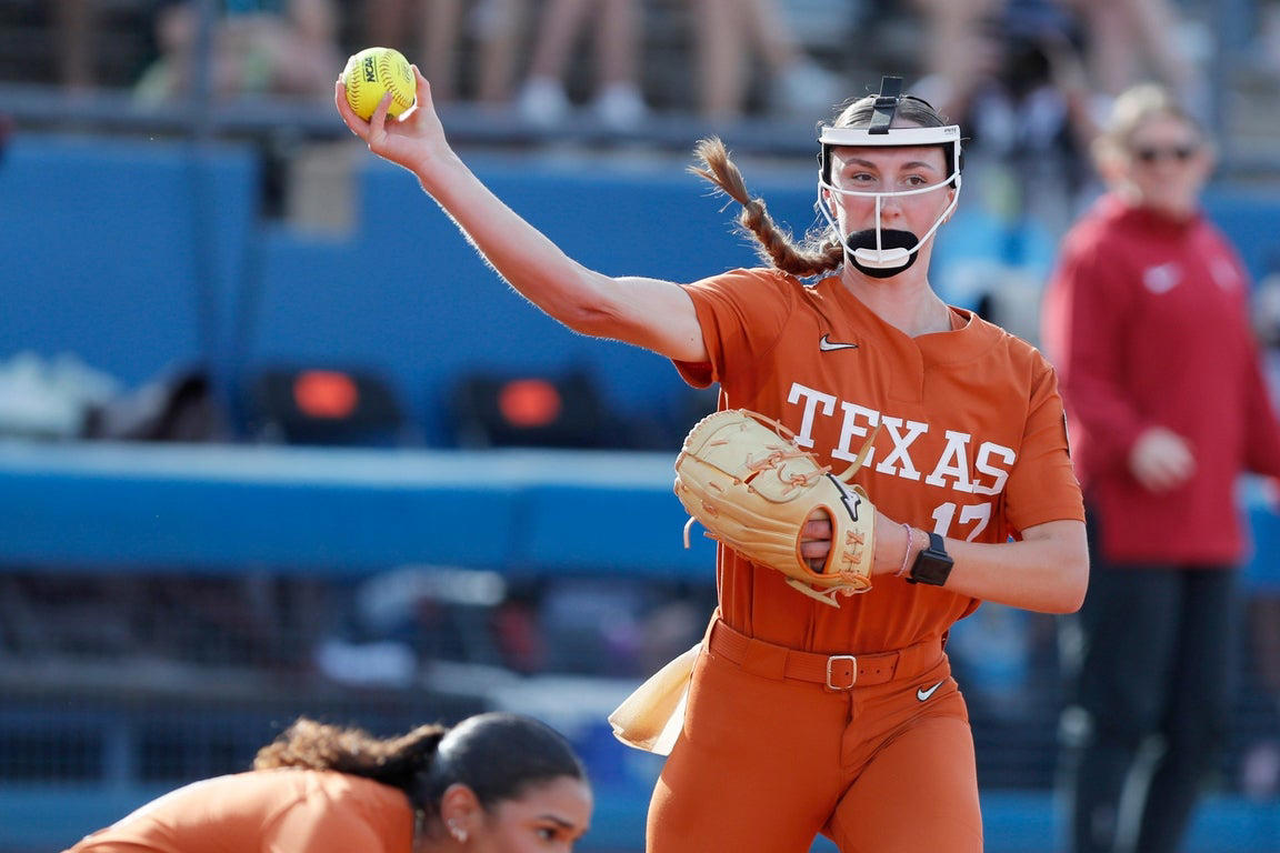 Amazing photos of Teagan Kavan and the champion Texas Longhorns softball team