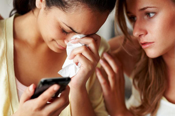 Break up with someone, Cancel a date, Deliver bad news, Deliver great news, Send sensitive, private information, Bring up serious concerns, Spew sadness, Spread gossip, Complain about work, Continue a fight, Issue long, one-sided diatribes, Apologize, About the experts, Why trust us, Sources: