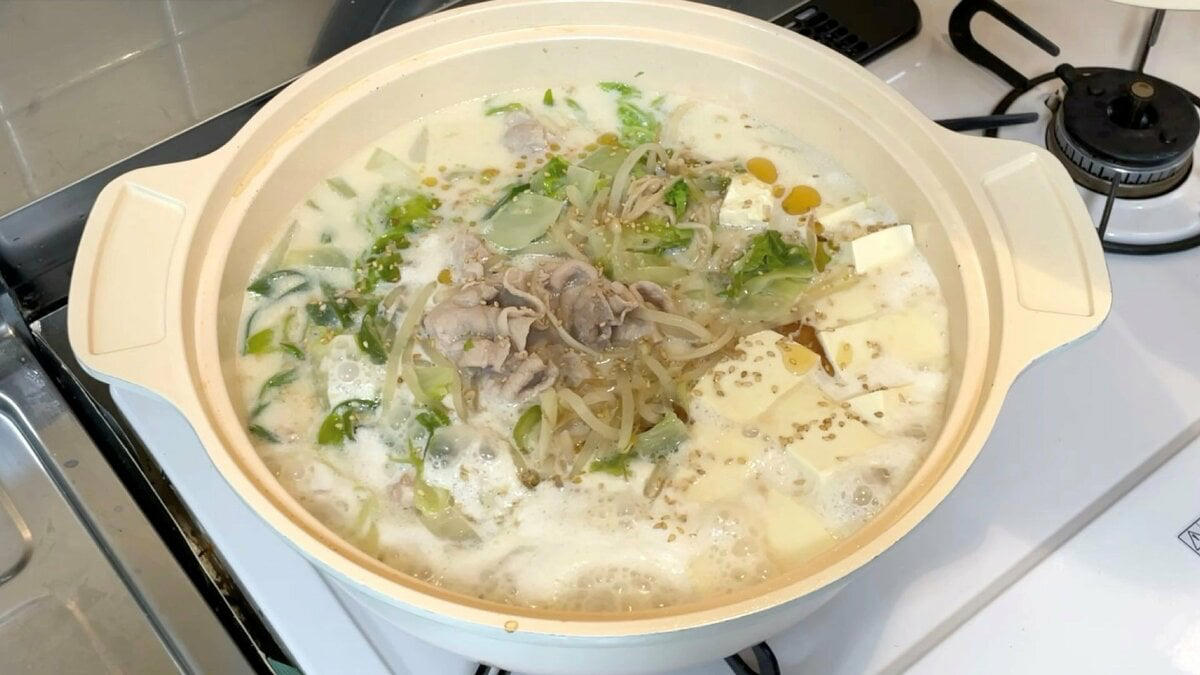 1：手軽な「即席みそ汁」は「みそ玉」で代用, 2：ジュースはお手製「はちみつレモンソーダ」で代用, 3：「〇〇専用の粉」は小麦粉＋αで代用, 4：「カップ麺」は乾麺＋手づくりスープで代用, 5：「料理の素」は家にある調味料で代用