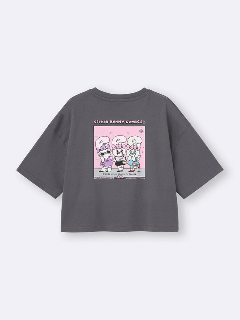 “仲良し姉妹”をテーマにウィメンズとティーンの2ライン展開, 【ウィメンズライン】大人かわいいメッセージで毎日をポジティブに, 【ティーンライン】トレンド感満載のアイテムで推し活もバッチリ, 作者エスター・キムさんも絶賛！「想像以上のものができた」