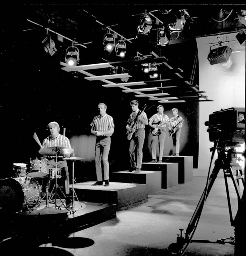 The The Beach Boys, Early sound, The "California Sound", 'Surfin' U.S.A', Cars and Christmas, Touring the world, 'Summer Days (And Summer Nights!!)', Artistic response, 'Good Vibrations', Waning popularity, Concert success, 'Kokomo', Great rivals and friends, Their 50th anniversary tour, A perpetual sound of summer