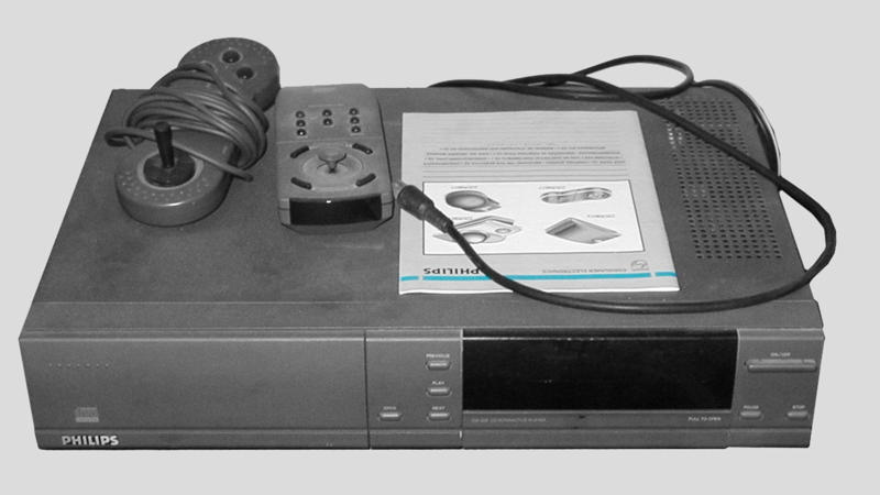 1. Nintendo Wii, 2. Dreamcast, 3. Atari 2600, 4. Game Boy, 5. Xbox 360, 6. Neo Geo, 7. Sega Genesis, 8. PlayStation (PS1), 9. Super Nintendo Entertainment System (SNES), 10. PlayStation 2 (PS2), 1. Virtual Boy, 2. Atari Jaguar, 3. Philips CD-i, 4. Sega 32X, 5. Nintendo Wii U, 6. Gizmondo, 7. Apple Bandai Pippin, 9. Nokia N-Gage, 10. Sega Saturn