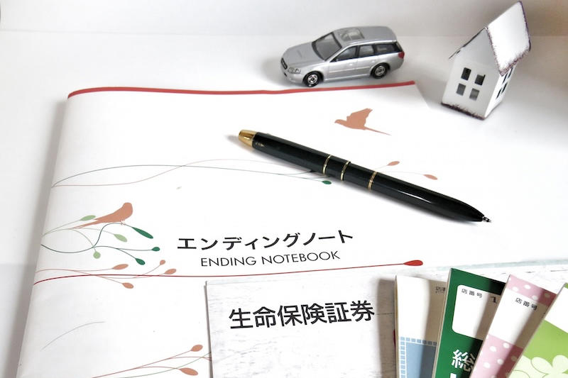 情報をまとめておけば、いざというときの請求がスムーズに, 保険金のもらい忘れ、掛け損のリスクを減らす, いざというときに使える保険が見つかることも, 保険の情報整理時にはあわせて見直しを行うのがおすすめ