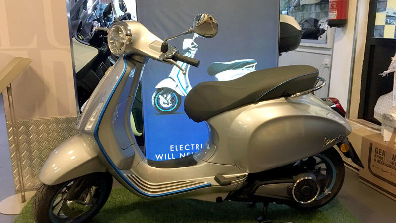 1. Timeless Italian Design, 2. Fuel Efficiency That Cuts Costs, 3. Ideal For Urban Mobility, 4. Environmentally Friendly Options, 5. Strong Resale Value, 6. Built To Last With Premium Materials, 7. Wide Range Of Engine Options, 8. Rich Cultural Legacy And Prestige, 9. Easy To Maintain, 10. Customization And Accessories, 1. Vespa GTS 300 SuperTech, 2. Vespa Primavera 150, 3. Vespa Elettrica 70 km/h, 4. Vespa Sprint 150, 5. Vespa LX 50, 6. Vespa GTV 300, 7. Vespa Sei Giorni, 8. Vespa Sprint 50, 9. Vespa Primavera 125, 10. Vespa GTS Super Sport 300