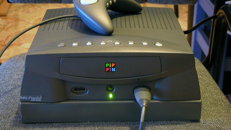 1. Nintendo Wii, 2. Dreamcast, 3. Atari 2600, 4. Game Boy, 5. Xbox 360, 6. Neo Geo, 7. Sega Genesis, 8. PlayStation (PS1), 9. Super Nintendo Entertainment System (SNES), 10. PlayStation 2 (PS2), 1. Virtual Boy, 2. Atari Jaguar, 3. Philips CD-i, 4. Sega 32X, 5. Nintendo Wii U, 6. Gizmondo, 7. Apple Bandai Pippin, 9. Nokia N-Gage, 10. Sega Saturn