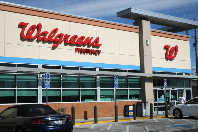 Costco , Target , Aldi , Walmart , Trader Joe’s , Kroger, Starbucks , Dunkin’ Donuts , Walgreens, Chipotle , Taco Bell , Applebee’s , McDonald’s, Wendy’s, and Burger King,