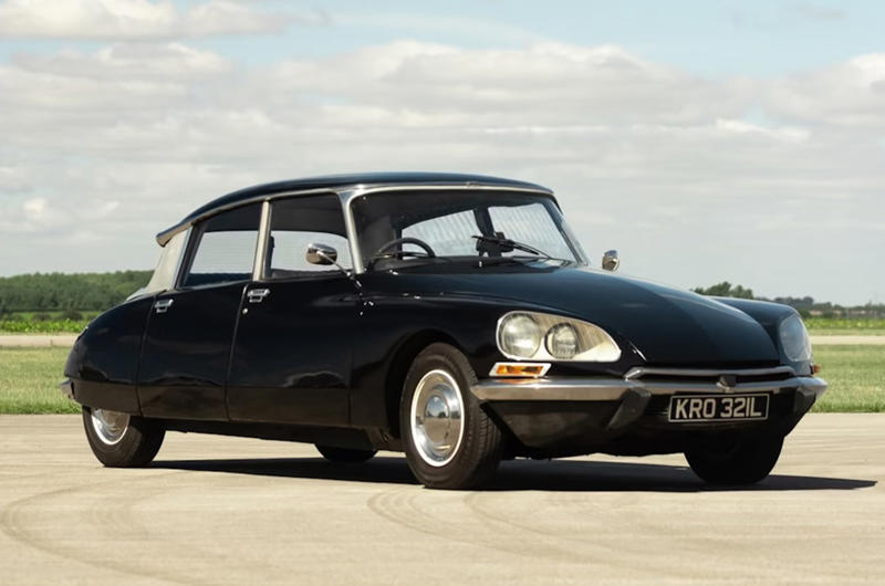 1. 1945 Volkswagen Beetle, 2. 1948 Porsche 356, 3. 1950 Volkswagen Type 2, 4. 1954 Jensen 541, 5. 1955 Citroën DS, 6. 1956 Renault Dauphine, 7. 1956 Tatra 603, 8. 1957 NSU Prinz, 9. 1958 Renault Caravelle/Floride, 10. 1959 BMW 700, 11. 1961 Volkswagen Type 3, 12. 1962 Renault R8, 13. 1964 Volkswagen Beach Buggy, 14. 1965 Fiat 850 Spider, 15. 1965 Porsche 911 targa, 16. 1966 Alfa Romeo Spider, 17. 1966 Lotus Europa, 18. 1968 Fiat 500L, 19. 1968 Volkswagen Type 4, 20. 1969 Porsche 914, 21. 1971 Lotus Elan Sprint fhc, 22. 1972 Fiat 126, 23. 1972 Jensen-Healey, 24. 1974 Lamborghini Countach, 25. 1974 Tatra 613