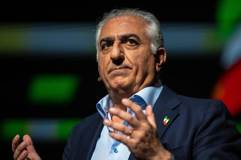 The prince's speech Is Iran a paper tiger?, The prince's speech, 'Put an end to this nightmare', 'Like a frightened rat', 'Inevitable' fall?, A path for democracy?, 'Above all politics', A unifying figure?, The last Shah, A CIA puppet?