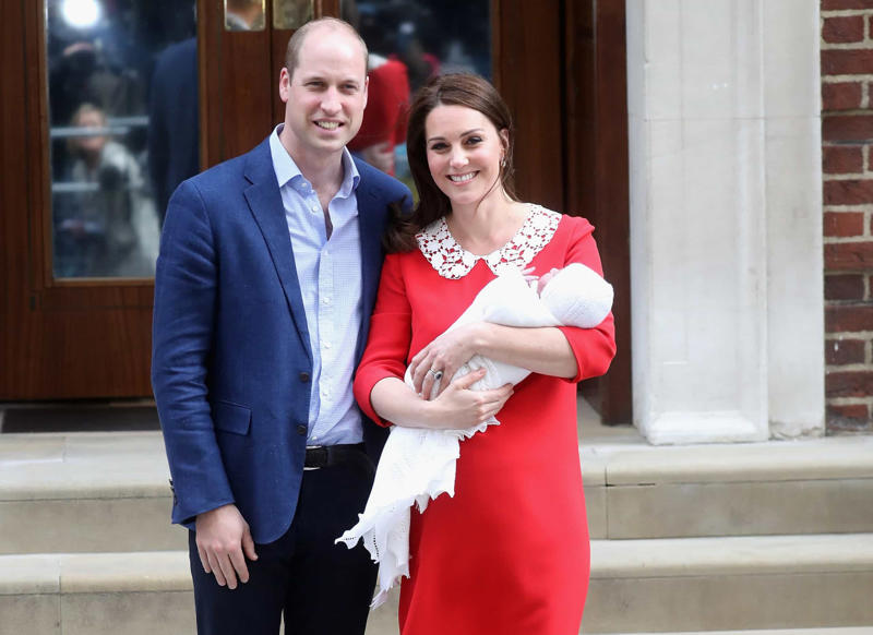 Welcoming Prince Louis Early days, On the field, Hammer time, Team players, Grinning for the cameras, Wrapped up, Final days, Bon appetit, Happy as can be, Among the stars, A man in uniform, Slithering around, A day to remember, A new arrival, Father and son, All wrapped up!, Got their heads together, Welcoming Prince Louis, Brothers in arms, Big happy family