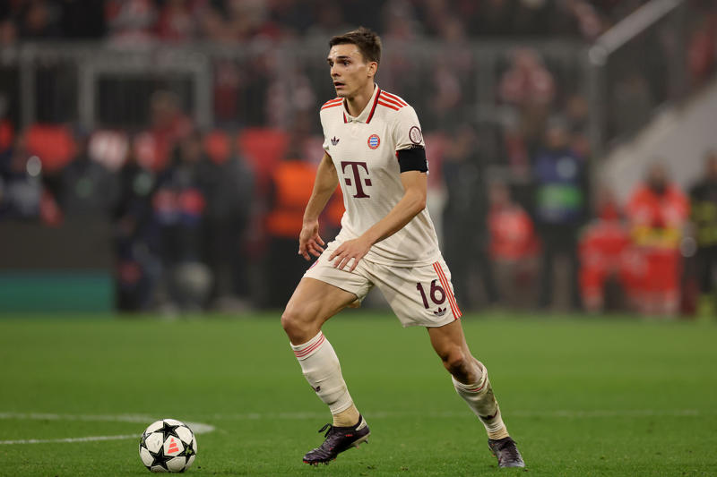 Latest transfer news headlines, Isak considering 'all options', Thiago Silva's son signs Chelsea scholarship, Timothy Weah agrees terms with Ligue 1 side, Marcus Rashford lands in Barcelona, James Trafford agrees City return, Wissa agrees terms with Newcastle, BlueCo shenanigans continue, Evan Ferguson to complete Roma switch, Alvaro Morata finds new club, Rashford en route to Spain, Gabriel Magalhães on Viktor Gyokeres, Galatasaray confident of landing Ederson, Mbeumo agrees contract as United eye strikers, Nunez bags hat-trick, Man Utd face Mbeumo issue, Mosquera latest, Liverpool book Ekitike medical, Gibbs-White claim confirmed, Simons interest, DONE DEAL, Nunez deal off, Gyokeres to Man Utd rumour addressed, Keeley leaves Spurs, Bayern prepare fresh Luis Diaz bid, Arsenal tour squad, Chelsea set Renato Veiga asking price, Howe voices frustrations, Potter delighted with new West Ham signing, Man City eye Trafford deal, Galatasaray make Ederson bid, Sancho to join Juventus, Walker-Peters shirt number, Rodrygo latest, DONE DEAL, Ekitike to Liverpool imminent?, Aubameyang finds new home, Arsenal take big step towards Gyokeres deal, Isak latest, Tottenham in talks for Joao Palhinha, Liverpool close in on £82m Ekitike, Liverpool to bid again for Ekitike, Sesko wants to join Man Utd, Patrick Bamford update..., Evan Ferguson to Roma, Bayern prepare fresh Diaz bid, Amorim pleased with new signing, Arsenal take new signings to Singapore, Aubameyang finds new home, Arsenal close to Gyokeres agreement, Napoli drop interest in Nunez, Napoli make Osimhen decision, Gibbs-White transfer twist, Isak not in Newcastle squad, Ferguson set for Roma, Real to extend two key contracts, Barca advancing on Rashford deal, United eye midfielder, Keeley leaves Spurs, DONE DEAL! Villa sign LASK teenager, DONE DEAL! Leeds sign Stach, Isak open to Saudi switch, Auba back to Marseille, Fenerbahce set for PSG double swoop, Vinicius Jr targeted for Saudi Pro League move, Sancho to Forest?, Arsenal accidentally leak image of FIFTH summer signing, Newcastle confirm signing, Nwaneri signs, Man Utd book Mbeumo medical, DONE DEAL, Isak 'wants' Liverpool move, Tottenham register Zabarnyi interest, Simons interest, Man City rival Newcastle for Trafford, DONE DEAL!, Wissa is keen to leave Brentford, Madueke tipped for Arsenal left wing as key Martinelli difference revealed, DONE DEAL: Sels extends Forest stay, Leverkusen hope to hold on to Xhaka, City name preferred goalkeeper replacement, Maddison back in training but Kulusevski remains absent, Madueke to miss preseason tour, Jackson expected to stay at Chelsea, Ademola Lookman eyes Inter switch, Isak open to Saudi switch, Frank says risk of sack drove his desire to join Spurs, Madueke confirms Chelsea departure, DONE DEAL: Danilo completes Botafogo switch
