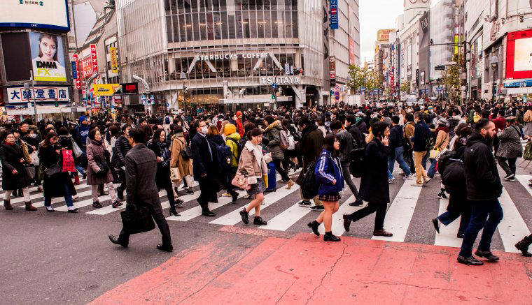 How the Japanese stay slim – by walking 'Small changes to our routine can help us', How the Japanese stay slim – by walking, Try ‘fartlek’, to get fit with Swedish efficiency, The Japanese three-minute habit for a longer life, Reduce blood sugar with an Italian evening walk, Build muscle by squatting like they do in China and Thailand