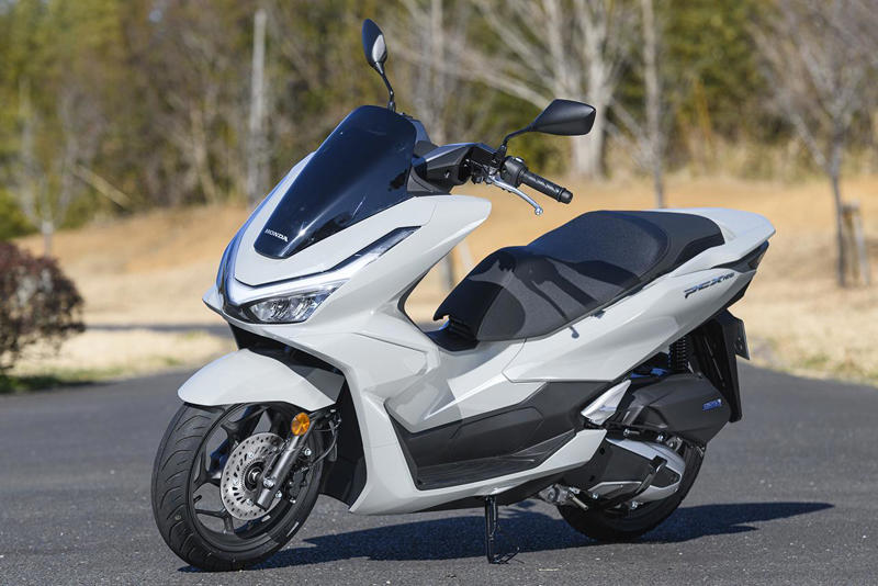 ホンダ「PCX160」インプレ（太田安治）, ホンダ「PCX160」カラー・人気投票, ホンダ「PCX160」ライディングポジション・足つき性, ホンダ「PCX160」各部装備・ディテール解説, ホンダ「PCX160」主なスペック・燃費・製造国・価格