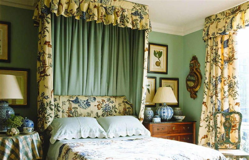 Blasts from the homeware past Blasts from the homeware past, Sunken seating areas, Garden swing seats, Geometric wallpaper, Silk and satin sheets, Sputnik Chandeliers, Heated hostess trolleys, Oversized table lamps, Painted door frames, Plaid decor, Mosaic-inspired patterns, Classic cookery aids, Spinning colanders, Plates on walls, Decorating with stripes, Silent servants, Toile Du Jouy prints, Step-up baths, Chrome furnishings, Bed curtains and canopies, Mid-century stonework, Teasmade, Dark wooden cladding, Transom windows, Window seats, Writing desks, Airing cupboards, Clothes drying racks, Stable doors, Hostess trolleys, TV cabinets, Biscuit tins, Radio alarm clocks, Lazy Susans, Magazine racks, Clotheslines, Doorstep shoe scrapers, Paper towel holders, Dish-drying cabinets, Wicker shopping baskets, Terrific teapots, Cast iron trivets, TV tray tables, Bathtub caddies, Laundry chutes, Modular sofas, Serving hatches