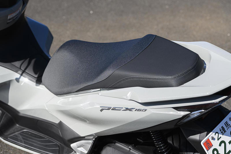 ホンダ「PCX160」インプレ（太田安治）, ホンダ「PCX160」カラー・人気投票, ホンダ「PCX160」ライディングポジション・足つき性, ホンダ「PCX160」各部装備・ディテール解説, ホンダ「PCX160」主なスペック・燃費・製造国・価格