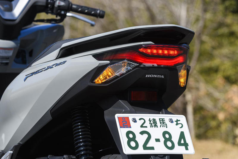 ホンダ「PCX160」インプレ（太田安治）, ホンダ「PCX160」カラー・人気投票, ホンダ「PCX160」ライディングポジション・足つき性, ホンダ「PCX160」各部装備・ディテール解説, ホンダ「PCX160」主なスペック・燃費・製造国・価格