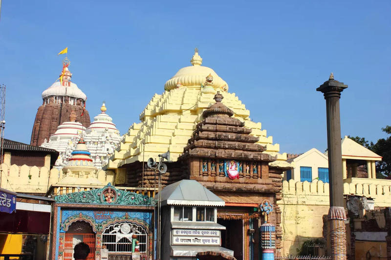 Sri Jagannath Temple, Odisha Wealthiest Temples, Tirumala Tirupati Venkateswara Temple, Andhra Pradesh, Padmanabhaswamy Temple, Kerala, Guruvayur Devaswom, Kerala, Vaishno Devi Temple, Jammu, Shirdi Sai Baba Temple, Maharashtra, Golden Temple, Amritsar, Meenakshi Temple, Madurai, Siddhivinayak Temple, Mumbai, Somnath Temple, Gujarat, Sri Jagannath Temple, Odisha