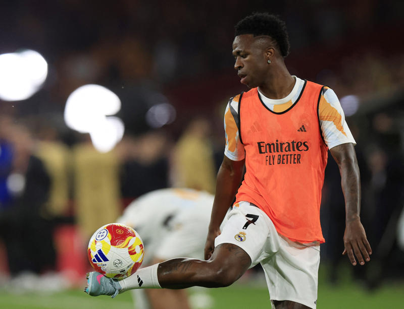 Latest transfer news headlines, Tottenham confident over cut-price Kudus deal, Milambo undergoes Brentford medical, Crystal Palace close to Diomande deal, Tottenham open talks over Kudus deal, Liverpool target Isak, Osimhen and Ekitike, Richarlison set to swap Tottenham for Galatasaray, Liverpool name Harvey Elliott asking price, Liverpool in advanced talks over Guehi deal, Arsenal hold positive meeting over Eze, Joao Pedro completes Chelsea medical, Eze to Arsenal twist, Arsenal handed Nico Williams transfer hope, Arsenal make new Mosquera bid, Liverpool handed major new Isak boost, Chelsea eye Kudus despite Pedro and Gittens deals, Man Utd make contact over Watkins deal, Arsenal in talks over huge Eze move, Messi in contract talks, New-look Chelsea attack, Bayern target Luis Diaz, Liverpool striker shortlist, Chelsea to rival Tottenham for Kudus, Tete to sign Fulham contract, Chelsea and Liverpool transfer target spotted in Man Utd shirt, Jesus issues positive injury update amid Arsenal striker transfer saga, Arsenal make Eze contact, Rashford heading back to Manchester United, DONE DEAL, Liverpool confirm latest deal, Watkins on Man Utd shortlist, Estevao to face Chelsea?, Norgaard gets Brentford blessing to complete Arsenal move, Turkey extend Montella deal, Liverpool close in on Guehi, Man Utd confirm new role for Evans, Arsenal increase bid for Mosquera, James Trafford to Newcastle hits hitch, Tottenham optimistic over cut-price Kudus deal, Atletico submit first bid for Romero, Zubimendi flies to London, Man Utd set Mbeumo deadline, Giroud confirms Lille move after MLS struggles, Man United may have to pay off players, Arsenal aware of Gyokeres U-turn, Chelsea 'offered' Emi Martinez, Spurs deny Mbeumo bid, Calvert-Lewin leaving Everton today, Arsenal could turn to Ekitike, Arsenal rival Tottenham for Eze, Joao Pedro having medical in USA ahead of £50m+ Chelsea move, Sporting issue Gyokeres statement, Walker return confirmed, Newcastle blow, Chelsea set for Pedro boost, Pogba is back, Spurs offer Moore new deal, Reinildo to join Sunderland, Partey set for Arsenal exit, Chelsea agree Pedro deal, Woltemade turns down Chelsea, Napoli in Nunez talks, Quansah books Bundesliga medical, Arsenal move for Mosquera, Marc Guehi latest, CONFIRMED: Calvert-Lewin leaves Everton, Forest move for Mikautadze, Joao Pedro to play for Chelsea at Club World Cup?, Tyrell Malacia returns to United, Brighton facing first-team exodus, Liverpool close in on Guehi, Rangers pick up Brighton starlet, James Trafford to Newcastle hits hitch, Chelsea Club World Cup prize money, Gyokeres latest, Arsenal in Eze talks, Chelsea push for Pedro, Man United to pay off players, Vinicius set for new Real Madrid deal, Chelsea 'offered' Emi Martinez, Jamie Gittens passes medical, Gittens to sign for Chelsea, Pogba completes Monaco move, Dortmund prospect completes shock move, Liverpool 'close in' on Guehi, Boniface now 'leading target' for Saudi side, Fati completes Monaco move, Chelsea offered Martinez deal, Joao Pedro latest, QPR confirm Poku signing