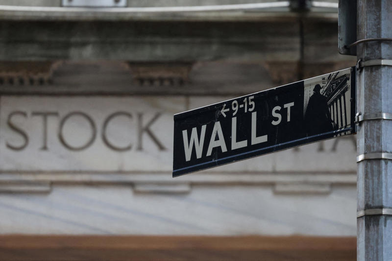 Stocks opened high in 2025. Maybe too high., Stock forecasters don't want to be wrong, So, stocks are having an off year. What can I do?, A gloomy forecast for 2025 -- and for 2035